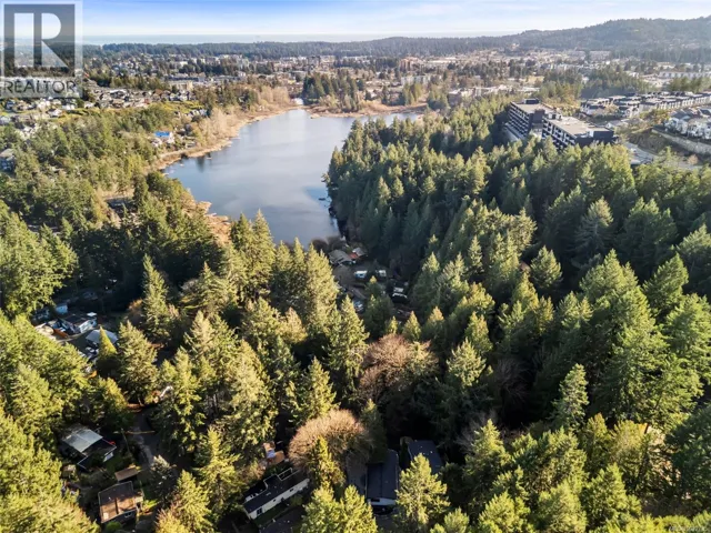 110 2500 Florence Lake Rd, Langford, British Columbia V9C3T1