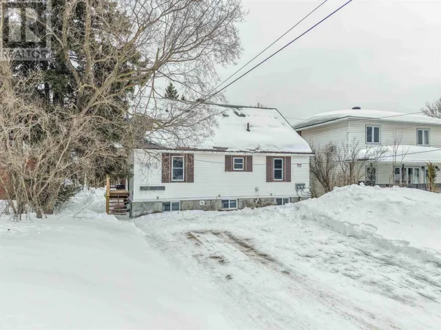 35 Fairview AVE, Sault Ste. Marie, Ontario P6C3B3
