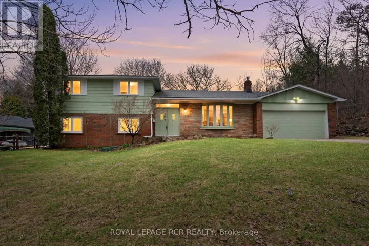 24 RANDY AVENUE, Mono, Ontario L9W2A3