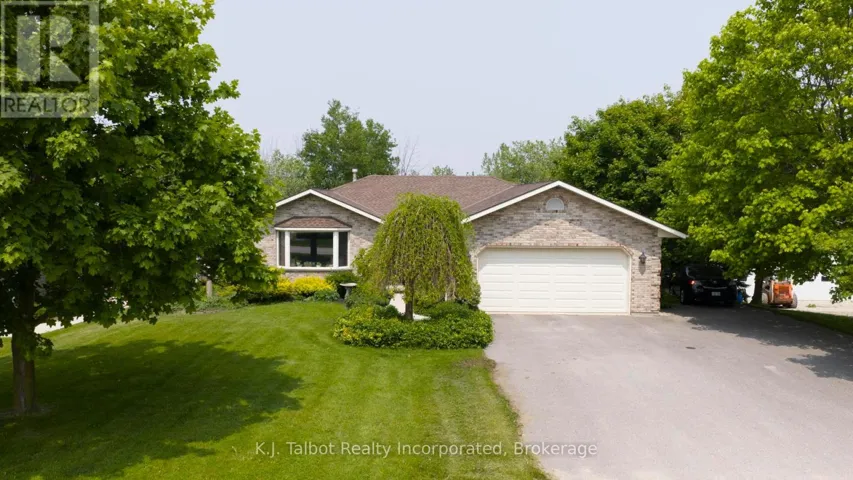 386 TEMPLETON STREET, North Huron (Blyth), Ontario N0M1H0