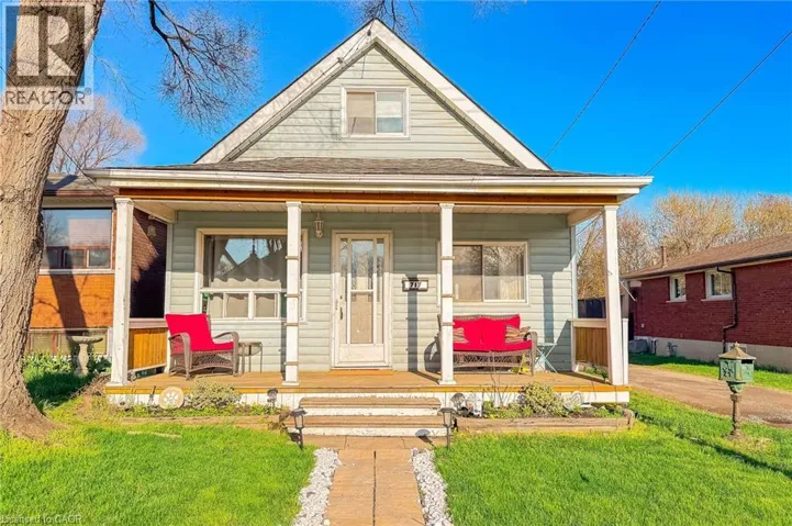 717 KNOX Avenue, Hamilton, Ontario L8H6K7