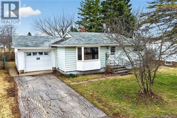 221 Buckingham Avenue, Riverview, New Brunswick E1B2N6