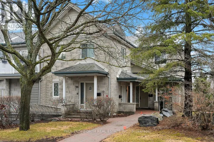112 ROBSON COURT, Ottawa, Ontario K2K2W1