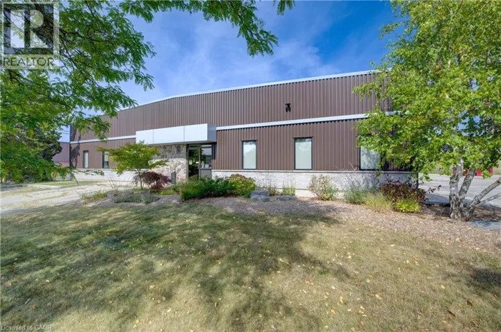 136 DEARBORN Place, Waterloo, Ontario N2J4N5