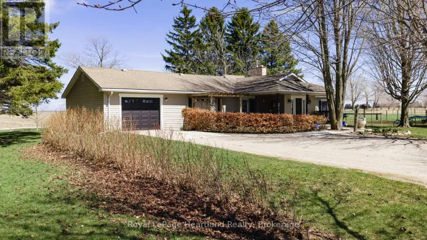 42163 FRONT ROAD, Huron East (Tuckersmith), Ontario N0K1W0