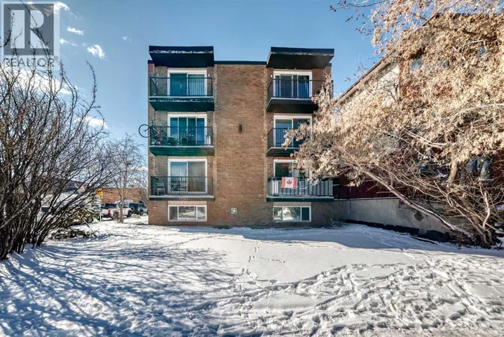 32, 1703 11 Avenue SW, Calgary, Alberta T3C0N5