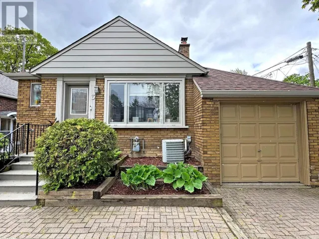3 KENRAE ROAD, Toronto (Leaside), Ontario M4G1X9
