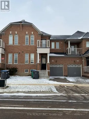 32 SPOKANNE STREET, Brampton (Sandringham-Wellington North), Ontario L6R0B3