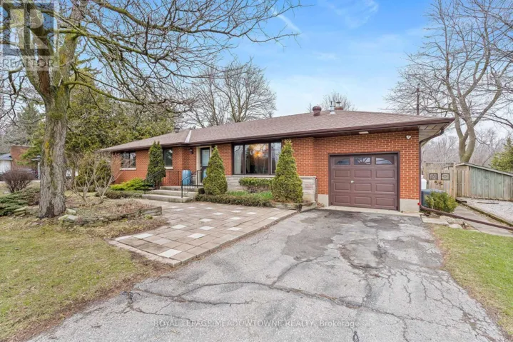 11317 REGIONAL RD 25 ROAD, Halton Hills (ES Rural Esquesing), Ontario L7J2M1