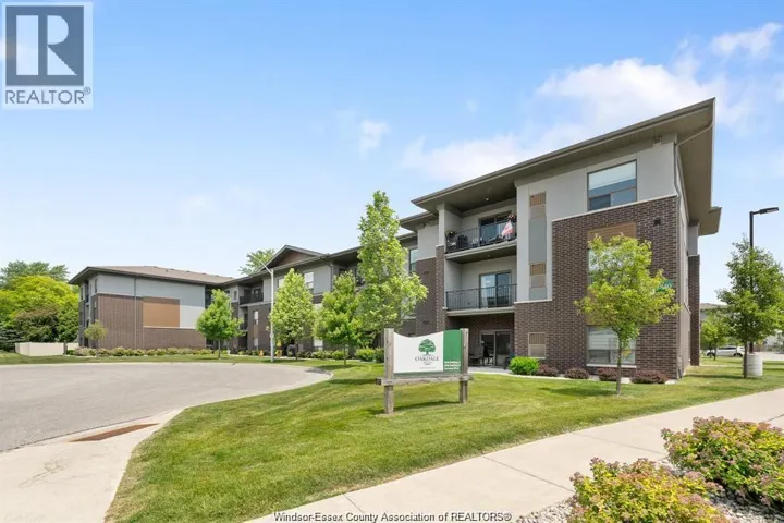 5840 NEWMAN Unit# 321, LaSalle, Ontario N9J0E3