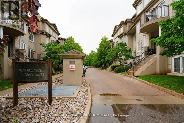 B19 - 108 FINCH AVENUE W, Toronto (Newtonbrook West), Ontario M2N6W6