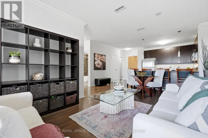 308 - 383 MAIN STREET E, Milton (OM Old Milton), Ontario L9T8K8