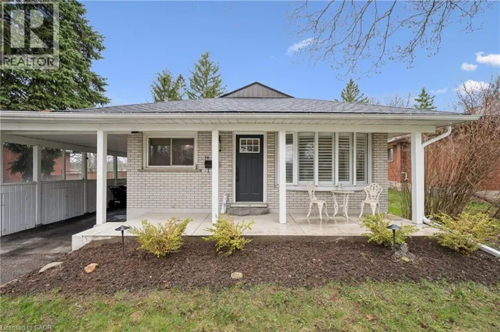 14 LINTON Place, Kitchener, Ontario N2B2J9