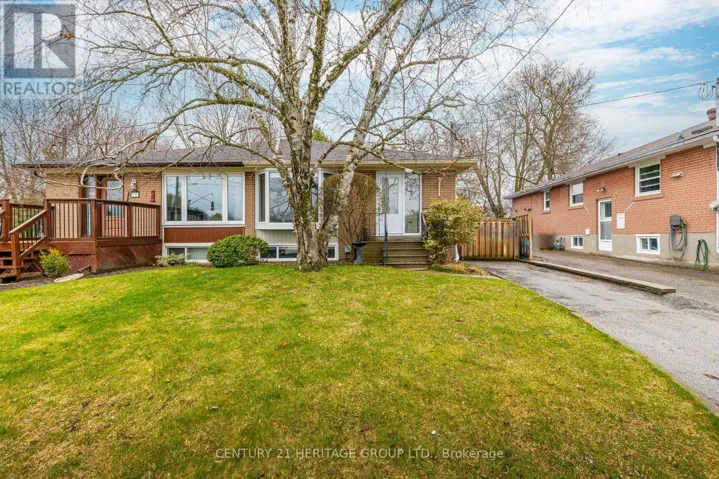 69 LINDSAY AVENUE, Newmarket (Bristol-London), Ontario L3Y4N7