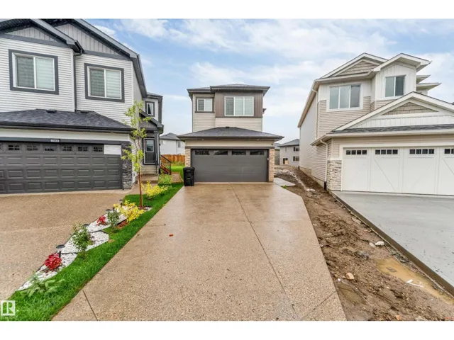 1336 11 AV NW, Edmonton, Alberta T6T2W4