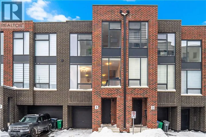 5 TAYLOR Court, Peel, Ontario L7E2R7