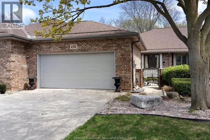 438 MARTINIQUE AVENUE, Windsor, Ontario N8P1G7