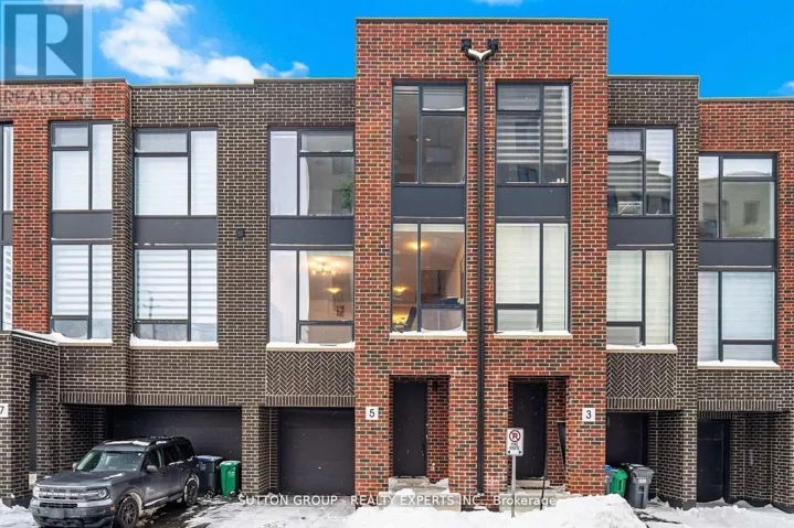 5 TAYLOR COURT, Caledon (Bolton West), Ontario L7E2R7