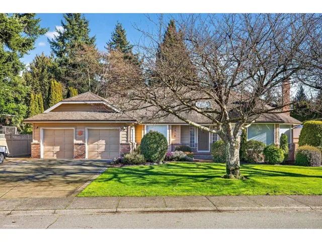 5916 123 STREET, Surrey, British Columbia V3X2C4