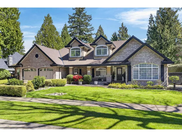 2932 139 STREET, Surrey, British Columbia V4P2N2