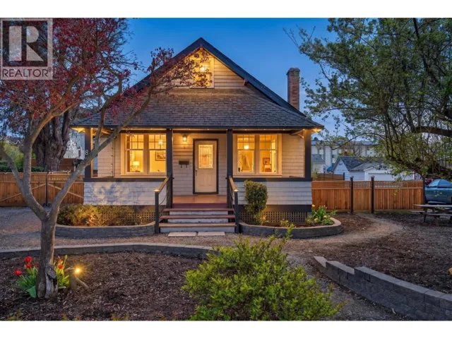 815 Lawrence Avenue, Kelowna, British Columbia V1Y6M1