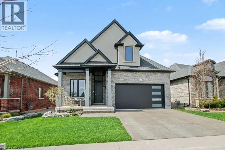 38 SWAN Avenue, Fonthill, Ontario L0S1E6