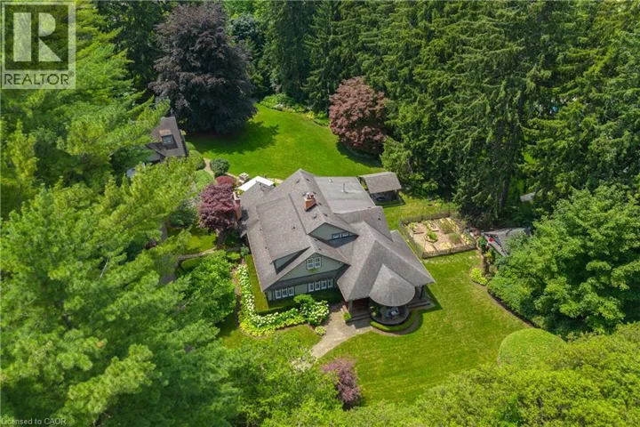 2055 LAKESHORE Road E, Oakville, Ontario L6J1M4