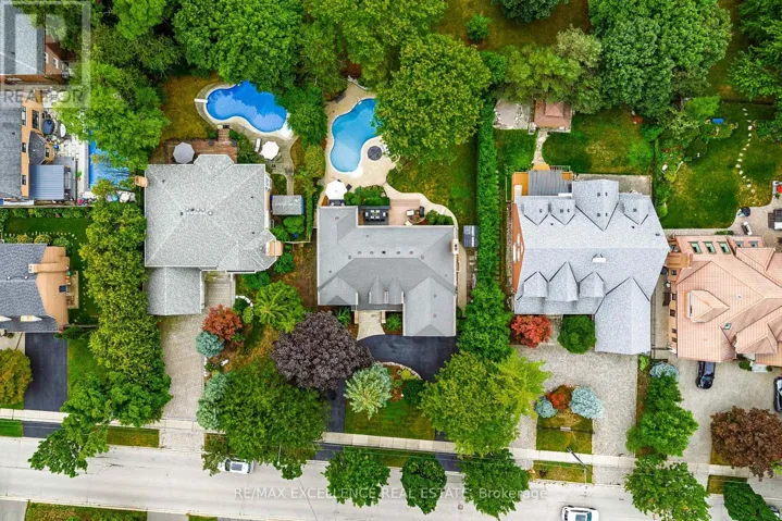 2446 HAMMOND ROAD, Mississauga (Sheridan), Ontario L5K1T2