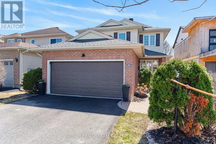 151 EQUESTRIAN DRIVE, Ottawa, Ontario K2M2C1