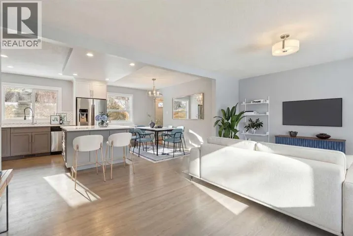 40 Henefer Road SW, Calgary, Alberta T2V3B4