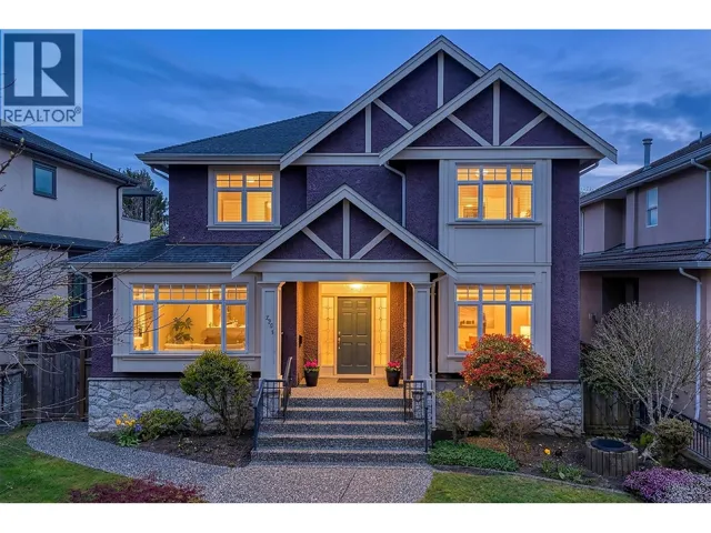 2761 E 53RD AVENUE, Vancouver, British Columbia V5S1W3