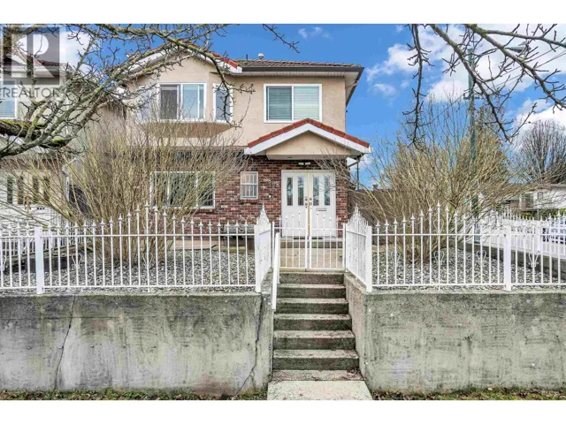2808 HORLEY STREET, Vancouver, British Columbia V5R4R9
