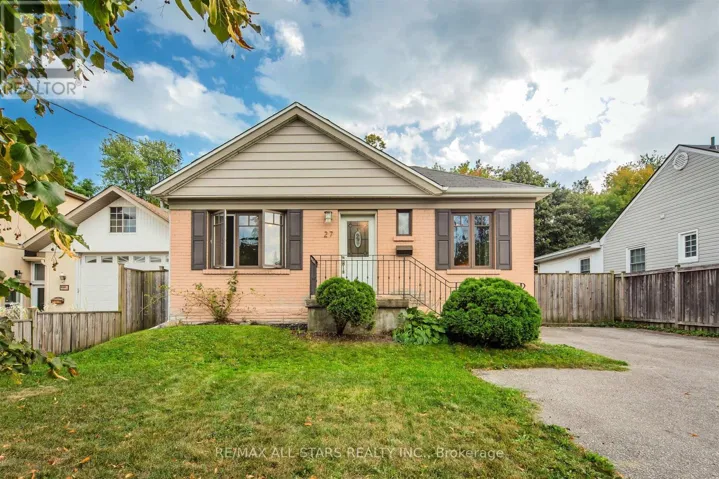 27 MARTINDALE ROAD, Toronto (Cliffcrest), Ontario M1M2B8