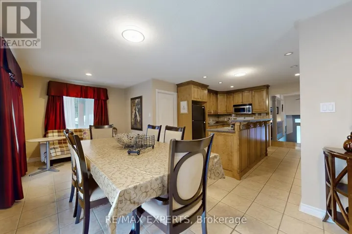 3180 FLEMING BOULEVARD, Innisfil, Ontario L9S2Z1