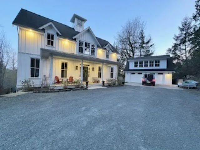 34110 RICHARDS AVENUE, Mission, British Columbia V2V7E3