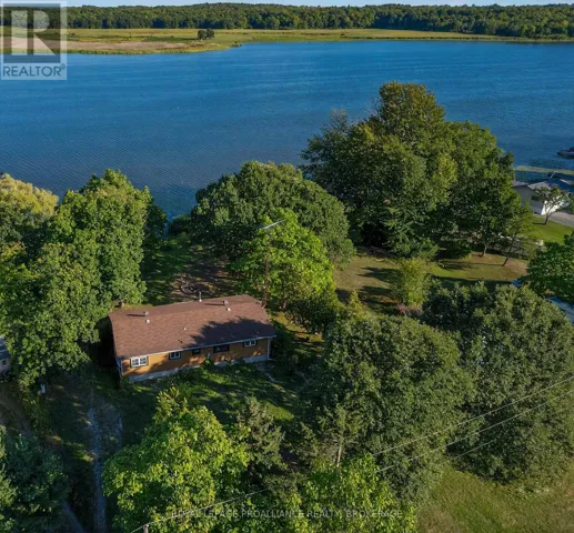 225 JOHNSON BAY LANE, Frontenac Islands (The Islands), Ontario K7G2V6