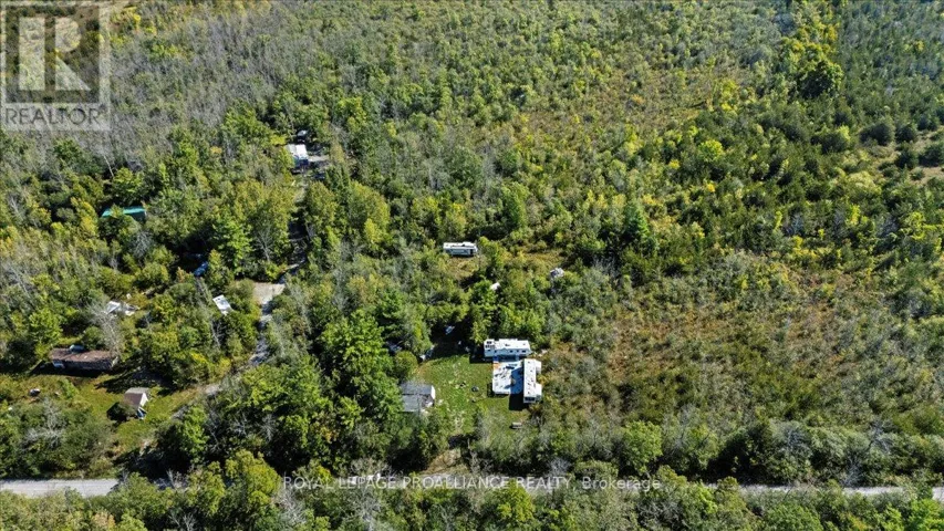 467 LIGHTHALL ROAD, Prince Edward County (Athol Ward), Ontario K0K2P0