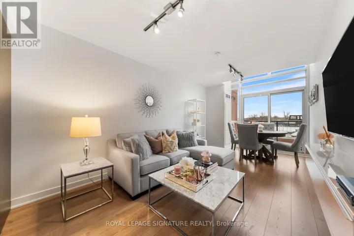 425 - 775 KING STREET W, Toronto (Niagara), Ontario M5V2K3