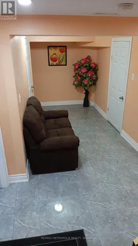 BSMT - 235 HUPFIELD TRAIL, Toronto (Malvern), Ontario M1B4L9