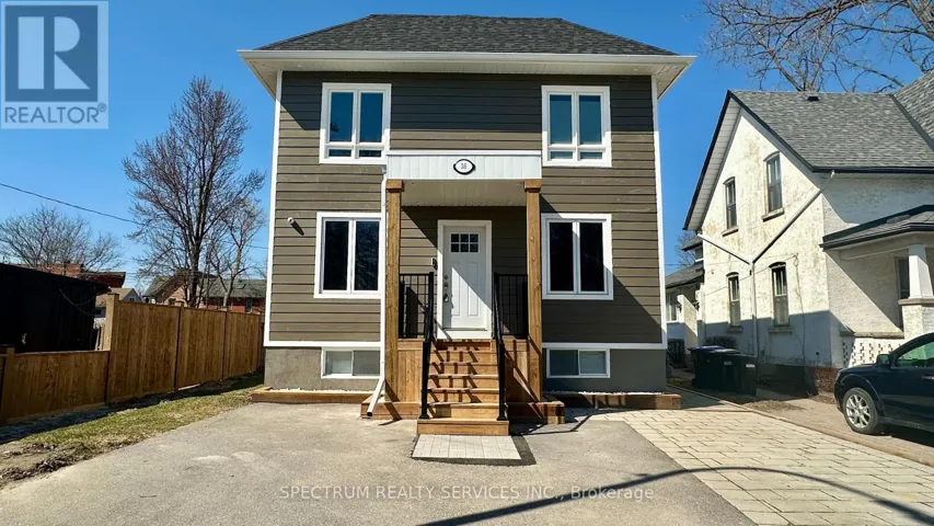 36 QUEEN STREET N, New Tecumseth (Tottenham), Ontario L0G1W0