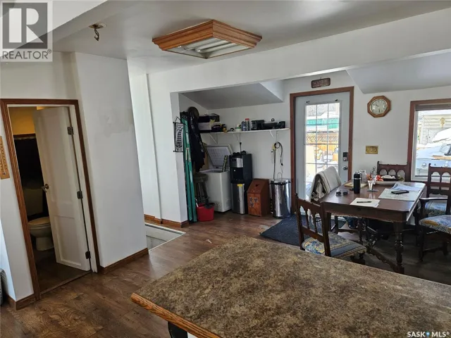 370 Arthur STREET, Regina, Saskatchewan S4R4X2