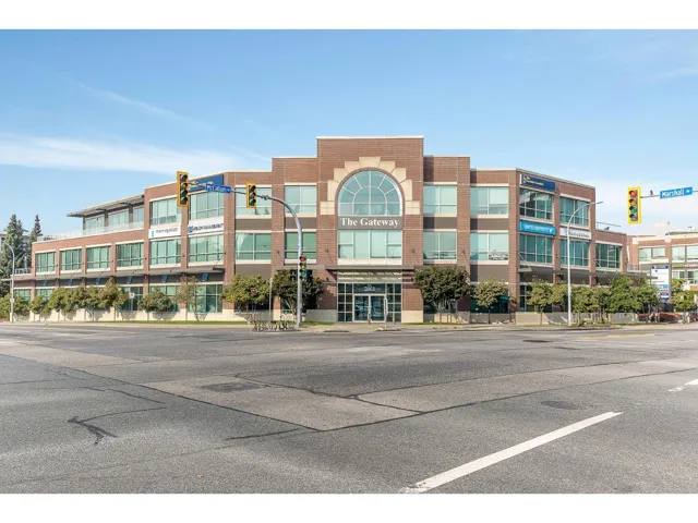 106 2001 MCCALLUM ROAD, Abbotsford, British Columbia V2S3N3