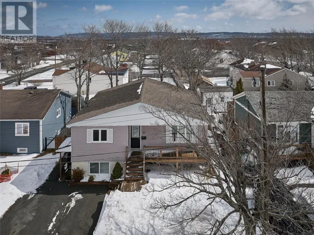 43 First Street, Mount Pearl, Newfoundland & Labrador A1N1X9