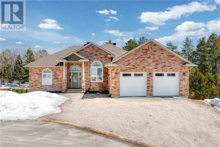 179 Merrygale Drive, Sudbury, Ontario P3E6K5