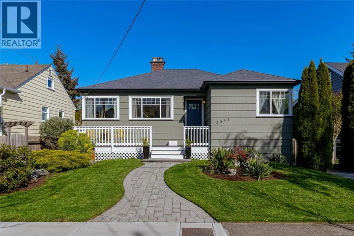 2551 Florence St, Oak Bay, British Columbia V8R5E7