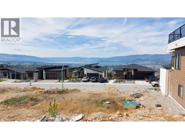 1181 Lone Pine Drive Unit# Lot 25, Kelowna, British Columbia V1P0A5