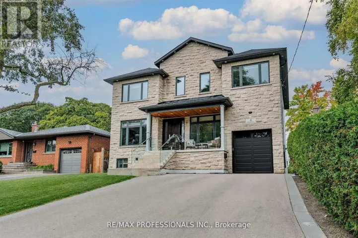4 DUNROBIN DRIVE, Toronto (Princess-Rosethorn), Ontario M9B2S9