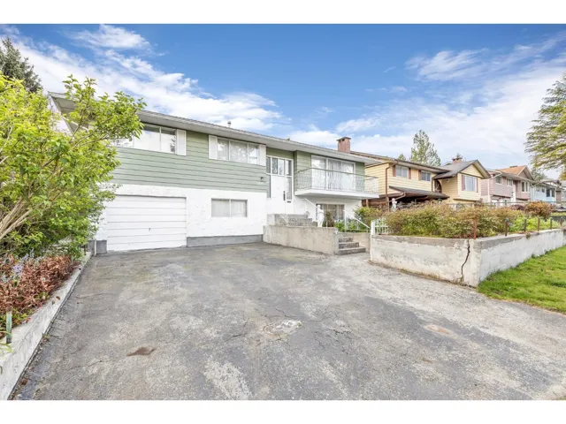 13886 78 AVENUE, Surrey, British Columbia V3W5Z7