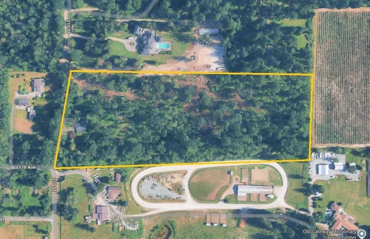 3308 210 STREET, Langley, British Columbia V2Z2C4