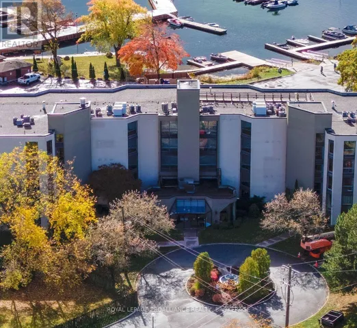 302 - 50 MARKET STREET, Gananoque, Ontario K7G2M3